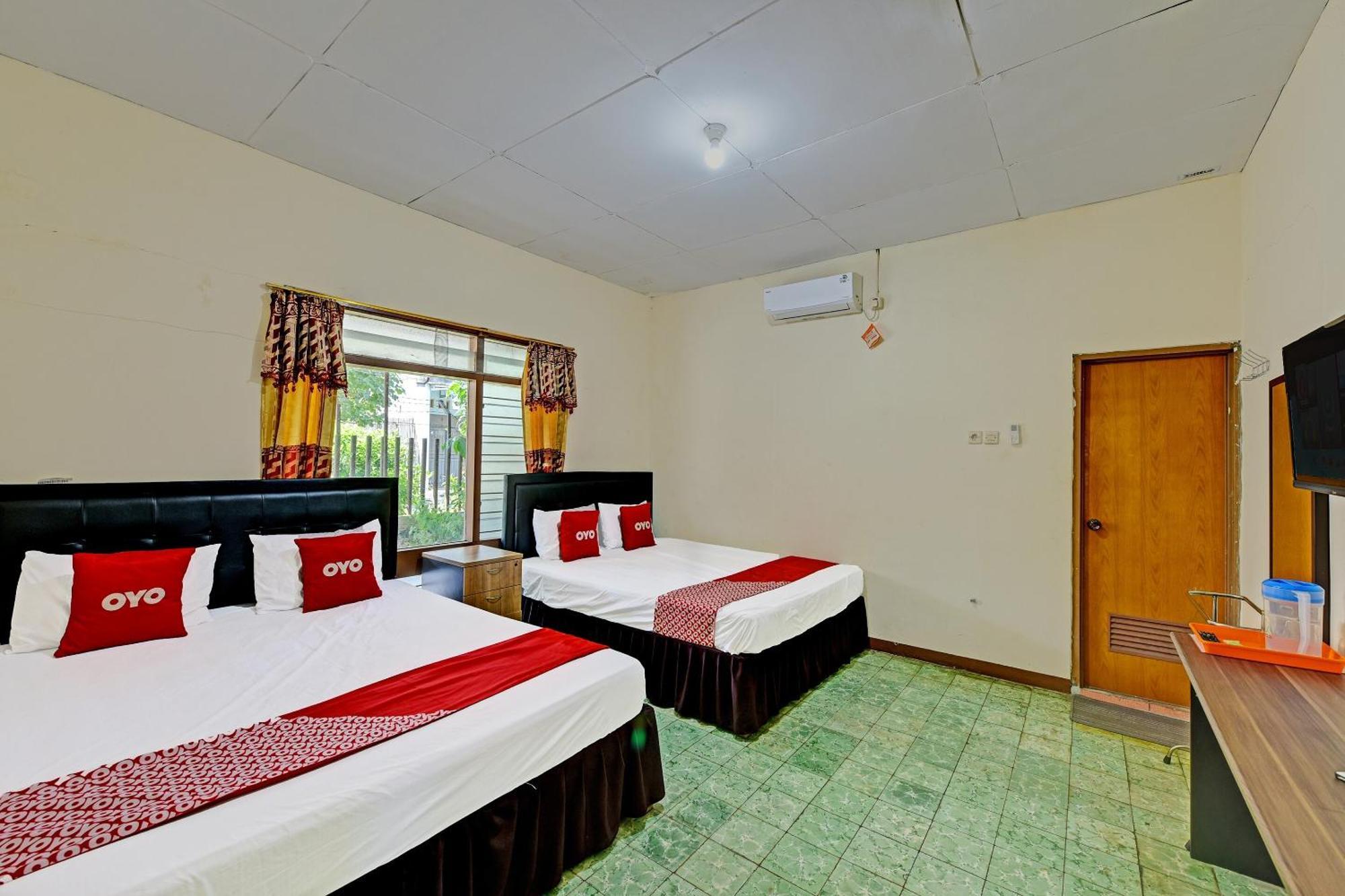 Oyo 90443 Hotel New Kartika In Cilopadang Екстер'єр фото