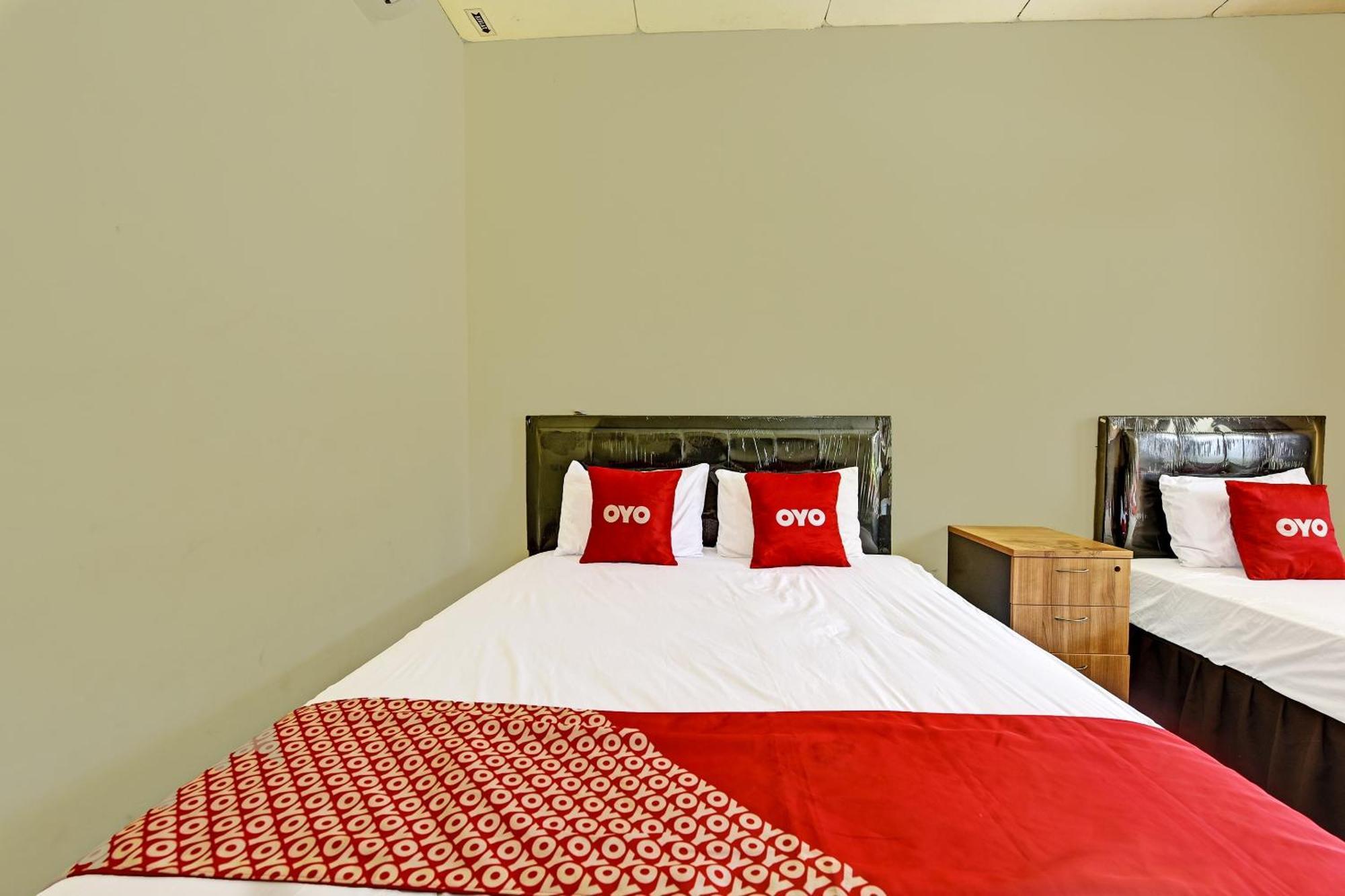 Oyo 90443 Hotel New Kartika In Cilopadang Екстер'єр фото