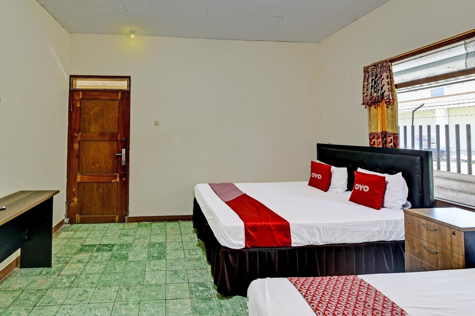 Oyo 90443 Hotel New Kartika In Cilopadang Екстер'єр фото